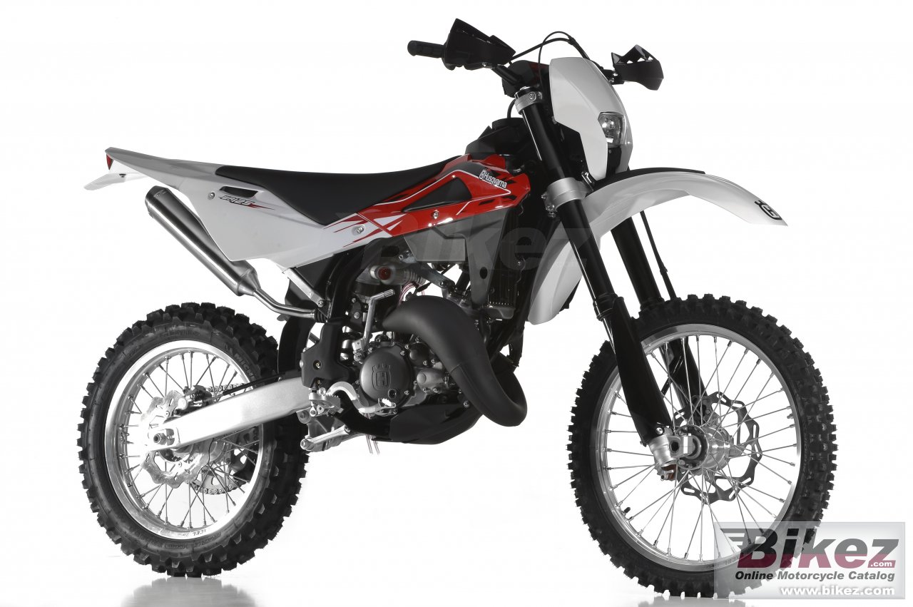 Big Husqvarna wr125 picture and wallpaper from Bikez.com